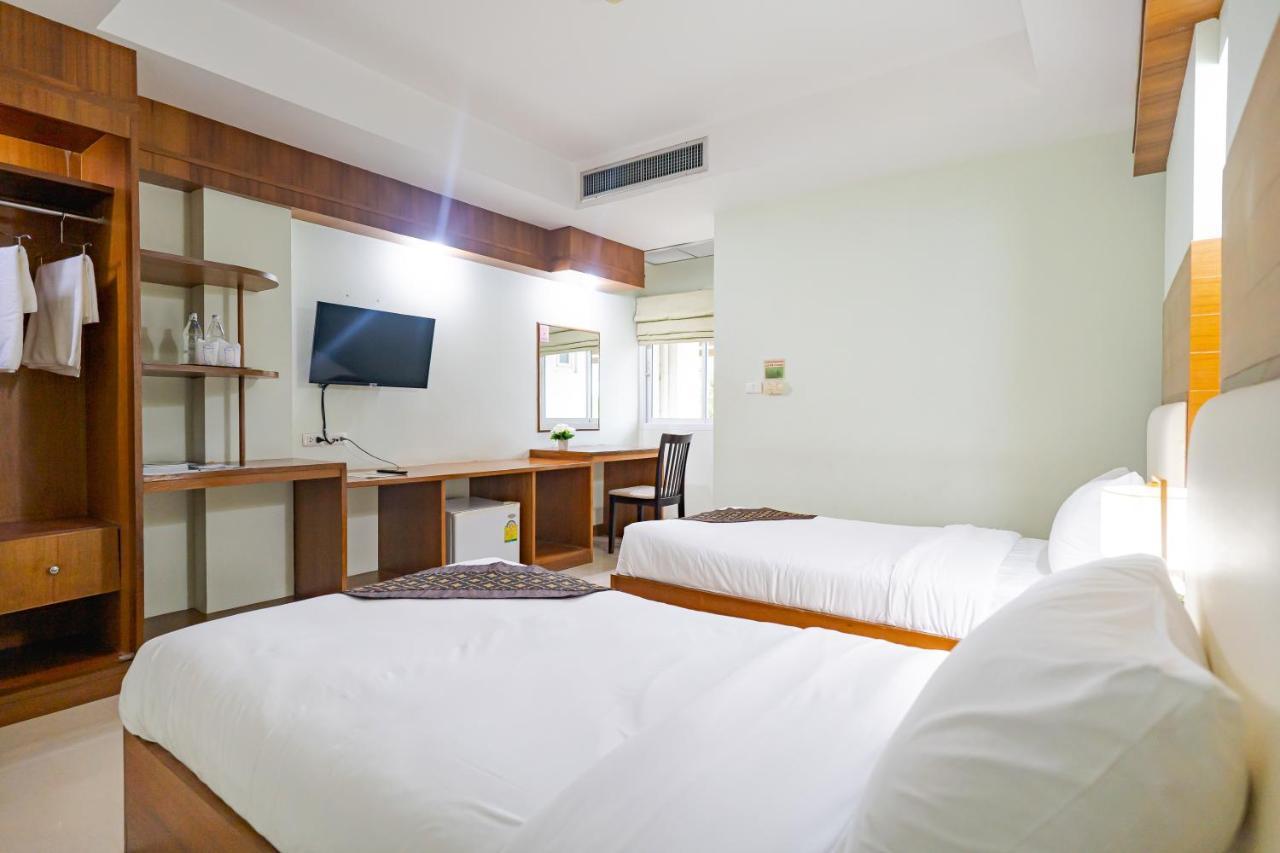 Sirin Hotel & Resident Хон Каен Экстерьер фото